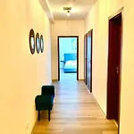 Apartment 2 V Bankovnim Dome *