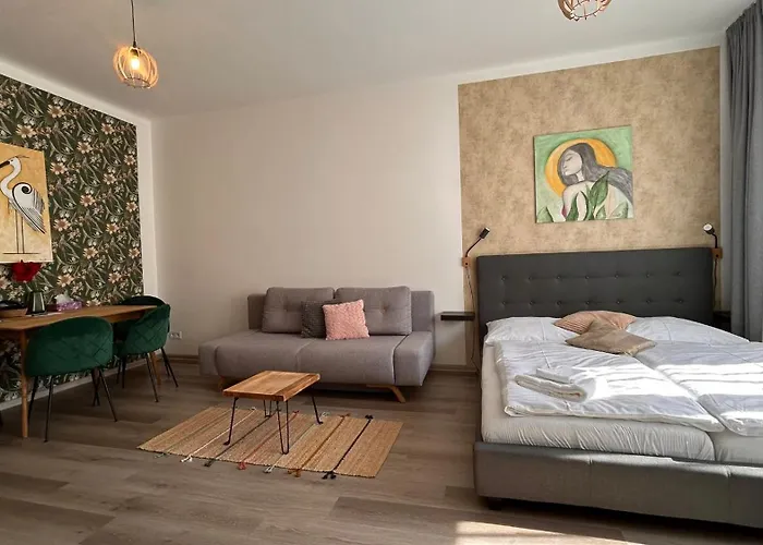 Apartment 2 V Bankovnim Dome